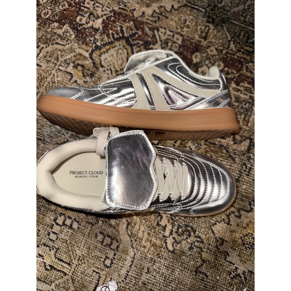 Project Cloud Shoes - Project Cloud Madrid.A Silver Metallic Sneakers Womens Size 6.5 Memory Foam
